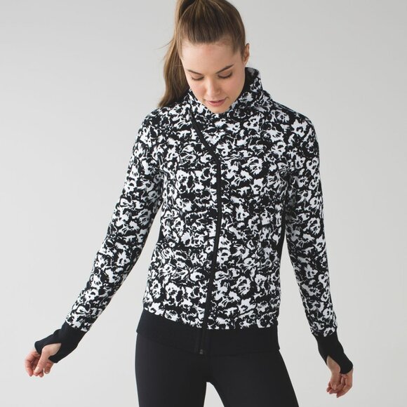 LULULEMON Cozy Cuddle Up Jacket - Picture 1 of 13